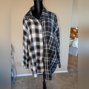 SHEIN Monochrome Plaid Shirt